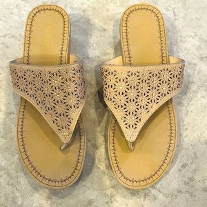 Bamboo Sandals size 9